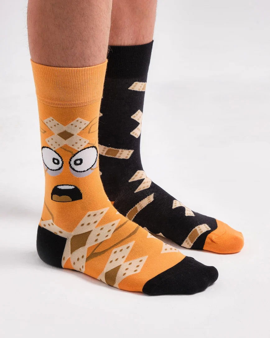 Hurt Vibes Mismatched Socks SCB-356 